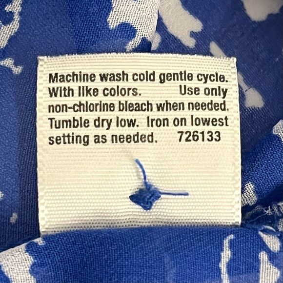 a.n.a. Petite Blue And White Tunic Top   Sz PM  EUC - Picture 6 of 6